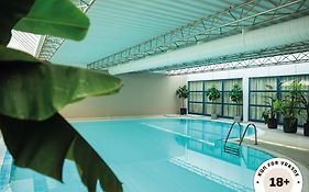 Aero Hotel - Adults Only